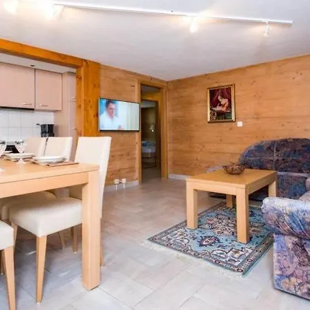 公寓 Saas-almagell Sleeps 7 Wifi *